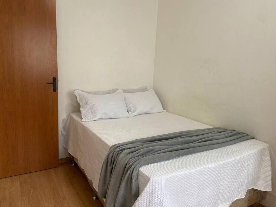 Ap Aconchegante Com Piscina E Estacionamento Proximo Ao Centro Lejlighed Feira de Santana Eksteriør billede